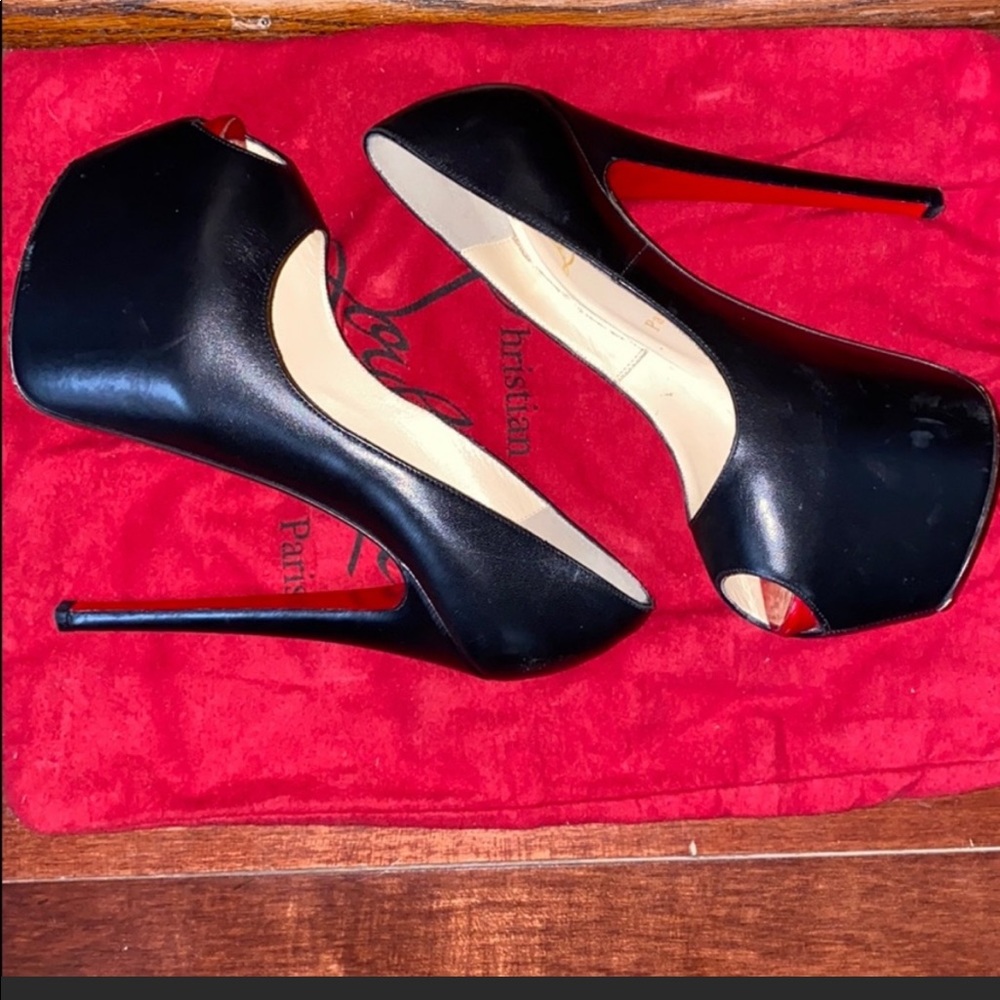Christian Louboutin shoes black